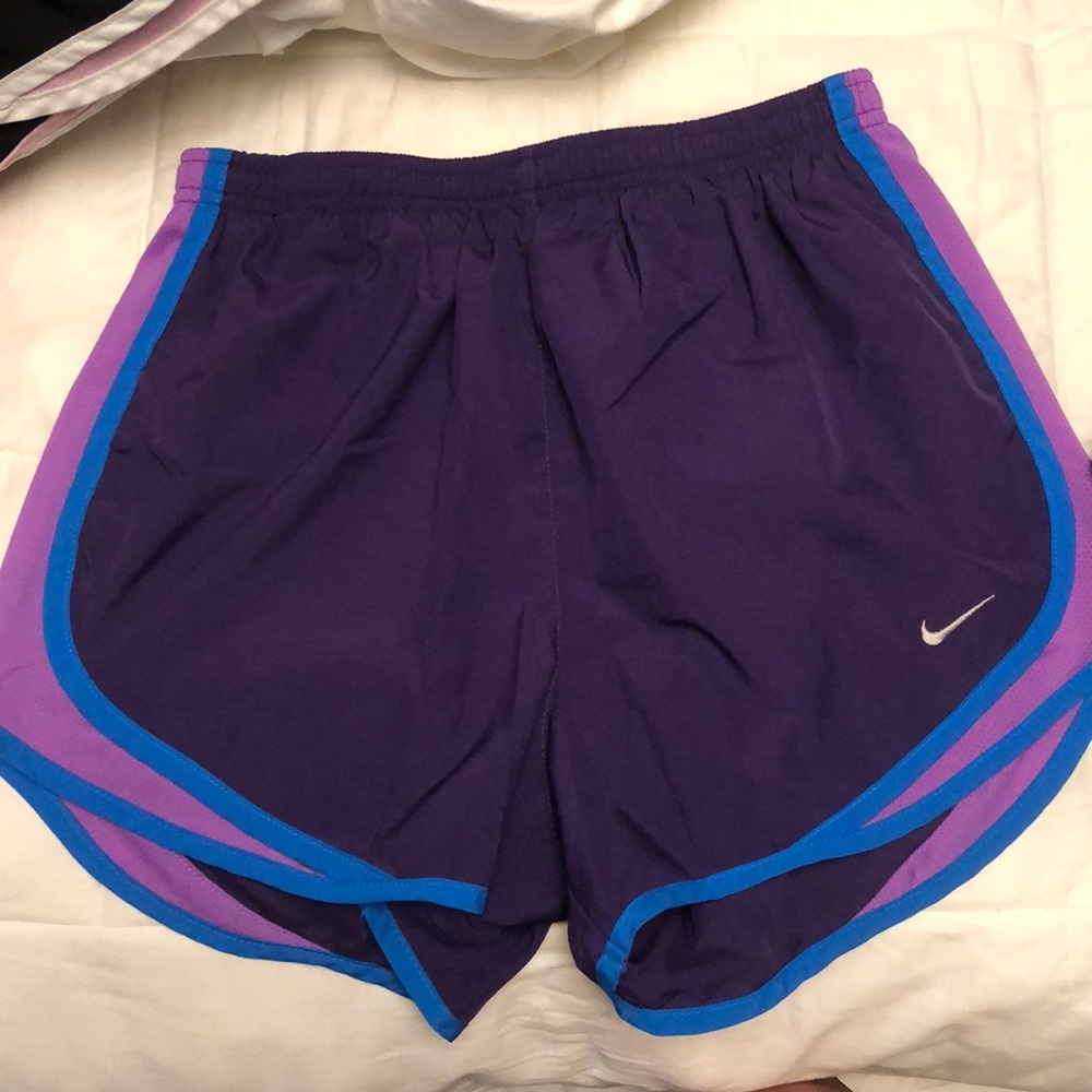 Purple & blue Nike tempo short
